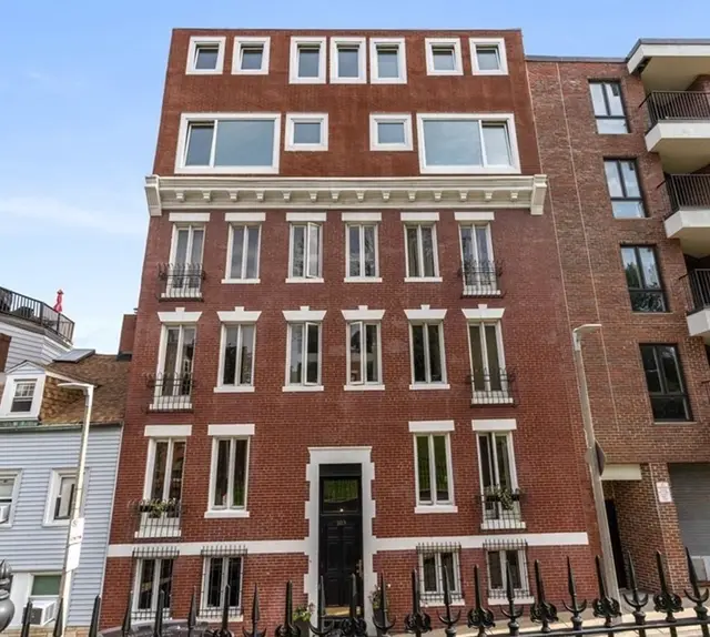 103 Charter St #1