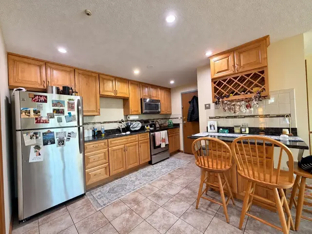 85 Charles St., #9