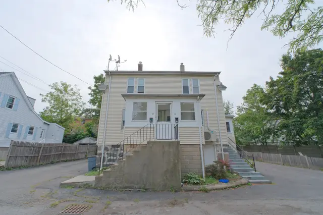 12 Parmenter Pl #2