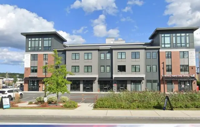 71 Legacy Blvd #218