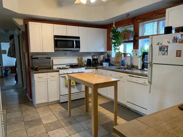 287 Alewife Brook Parkway #2