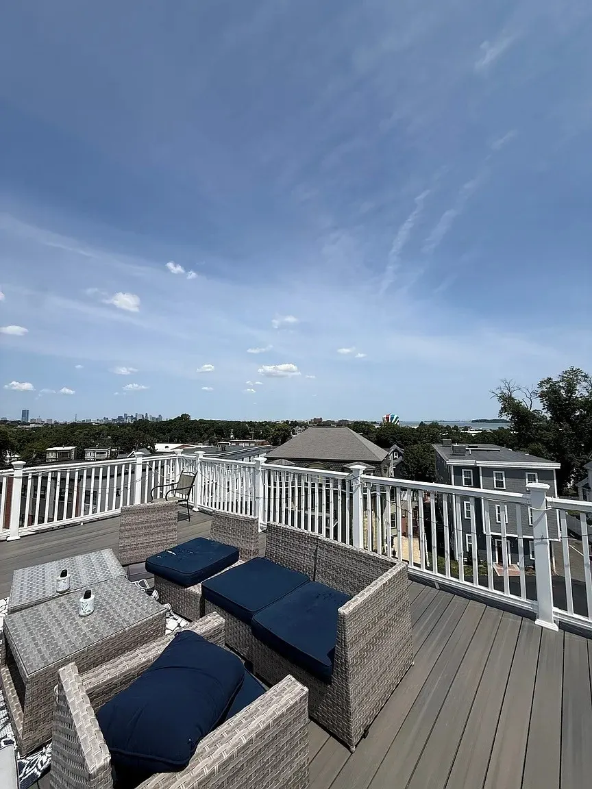 107 Neponset #3, Boston