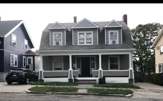 43 Loring Rd