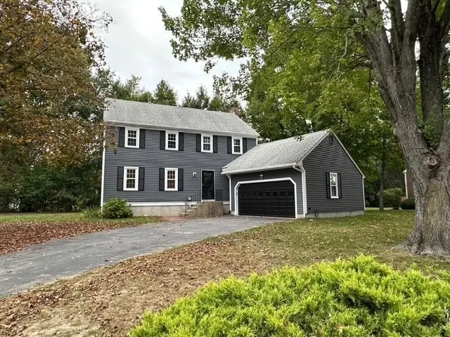 23 Kings Row Ln