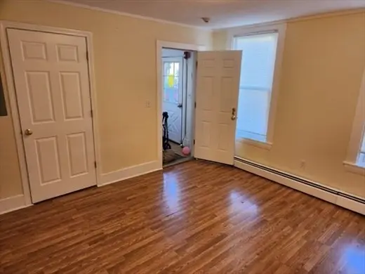 16 Centennial Place #1