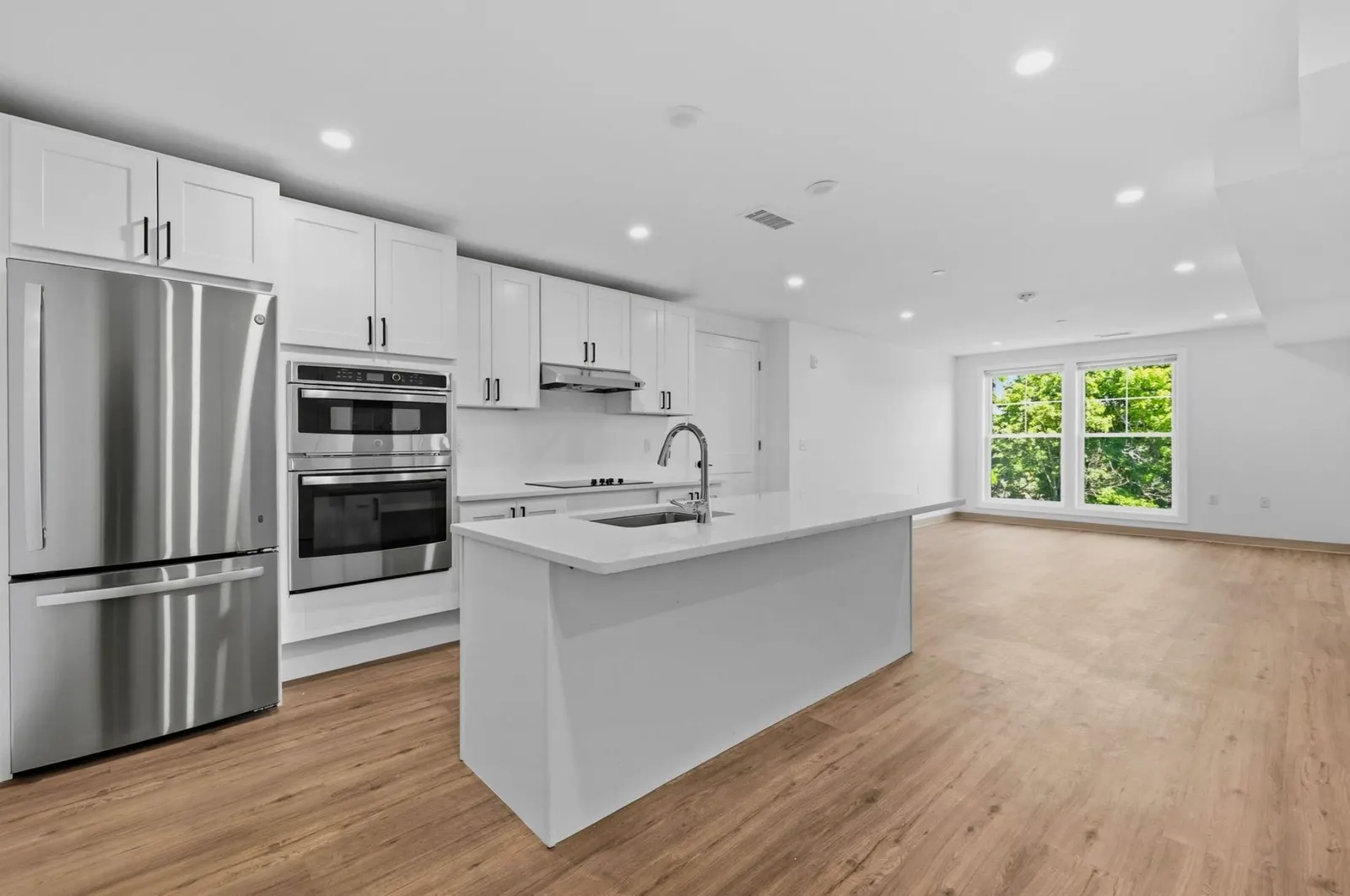 26 Union St #305, Natick