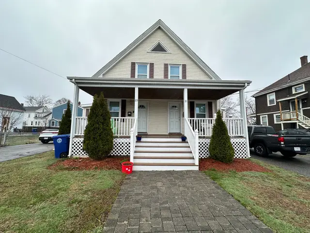 23 Tremont St #23
