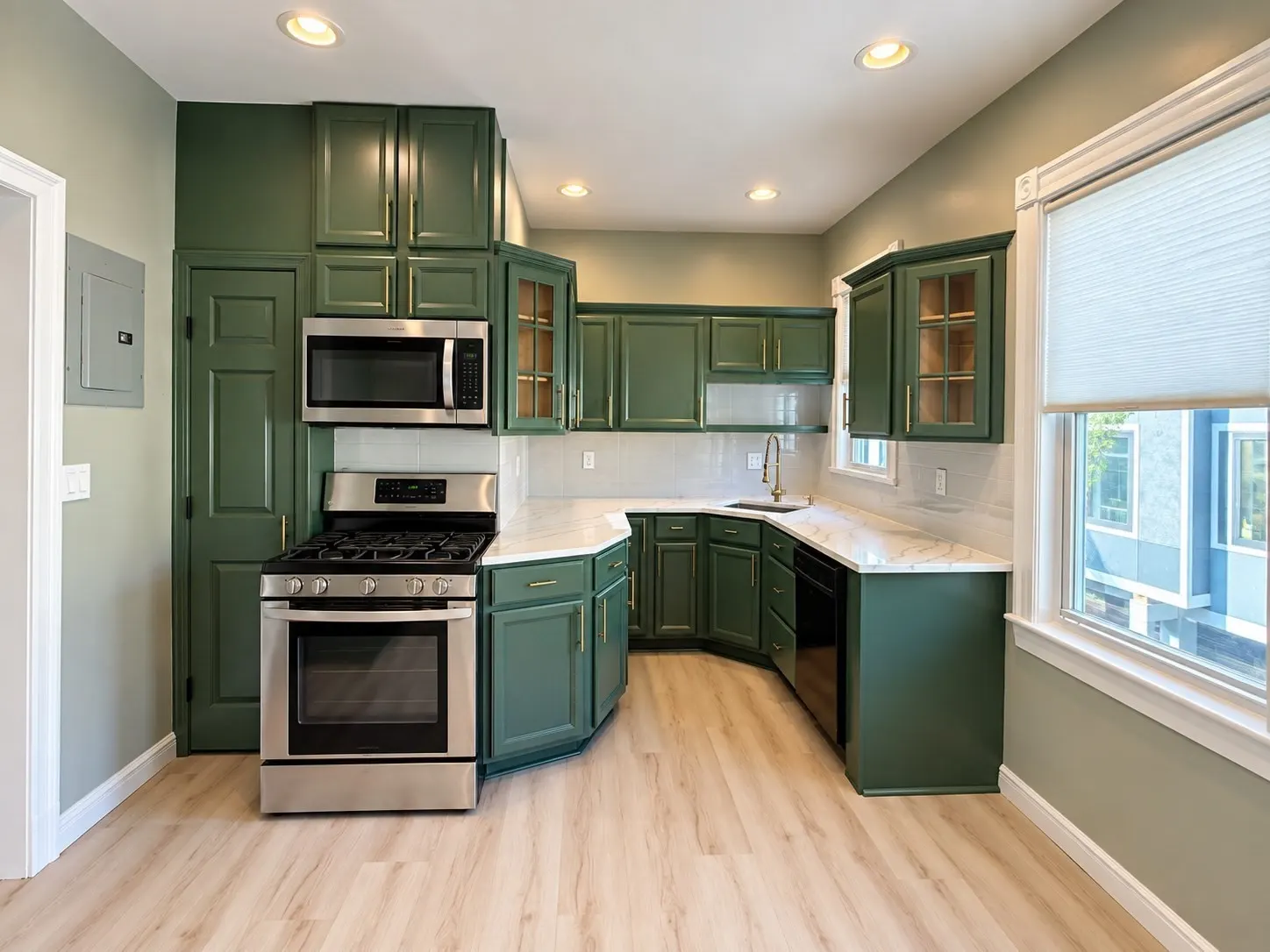 14 Dyer Street #PH, Boston
