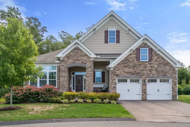24 West  View Lane #24