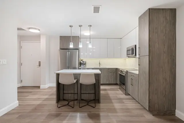 771 Harrison Ave #201