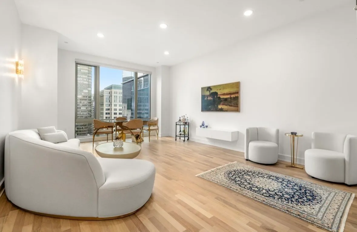 500 Atlantic Ave #PH21C, Boston