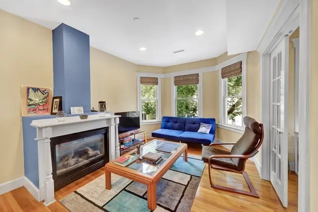 292 Western Ave #1