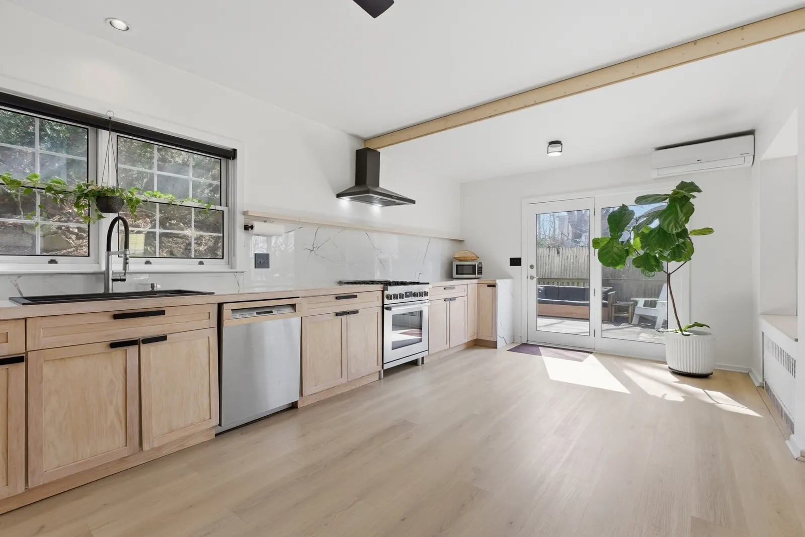 11 Sherwood St #1, Boston