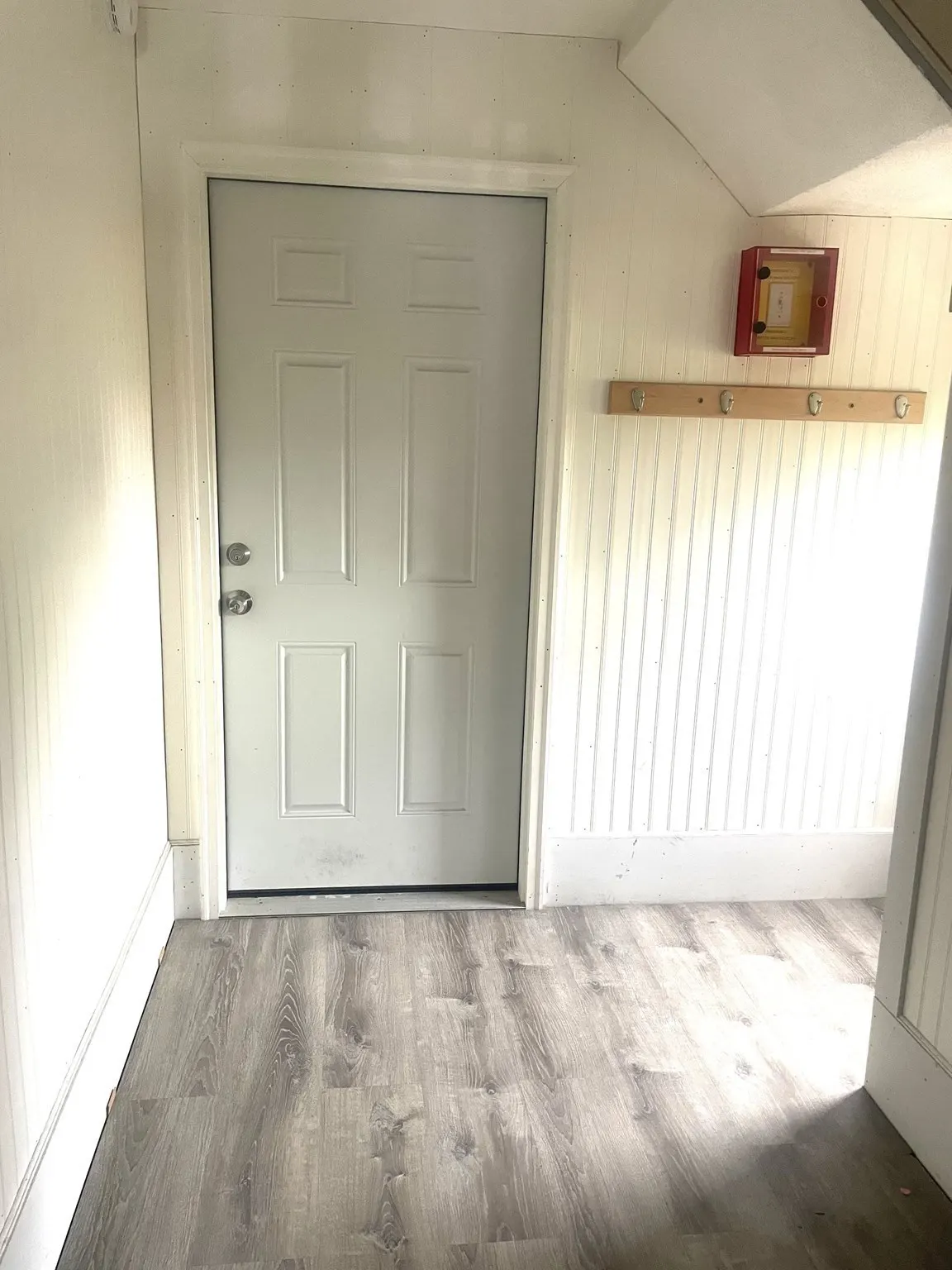 664 Humphrey St #1, Swampscott