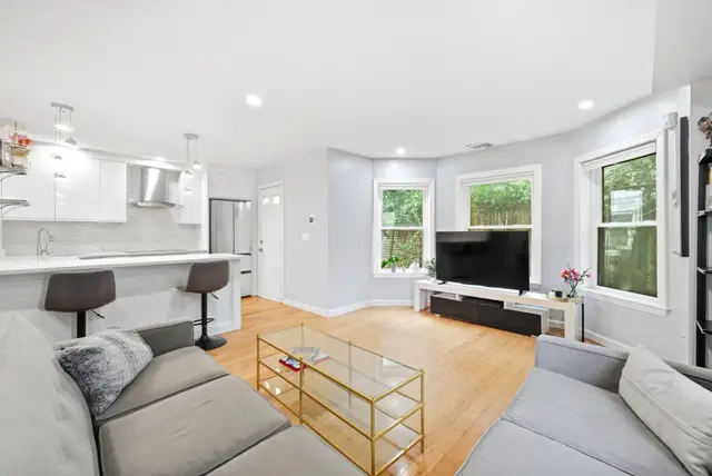 336 Adams Street #6-1