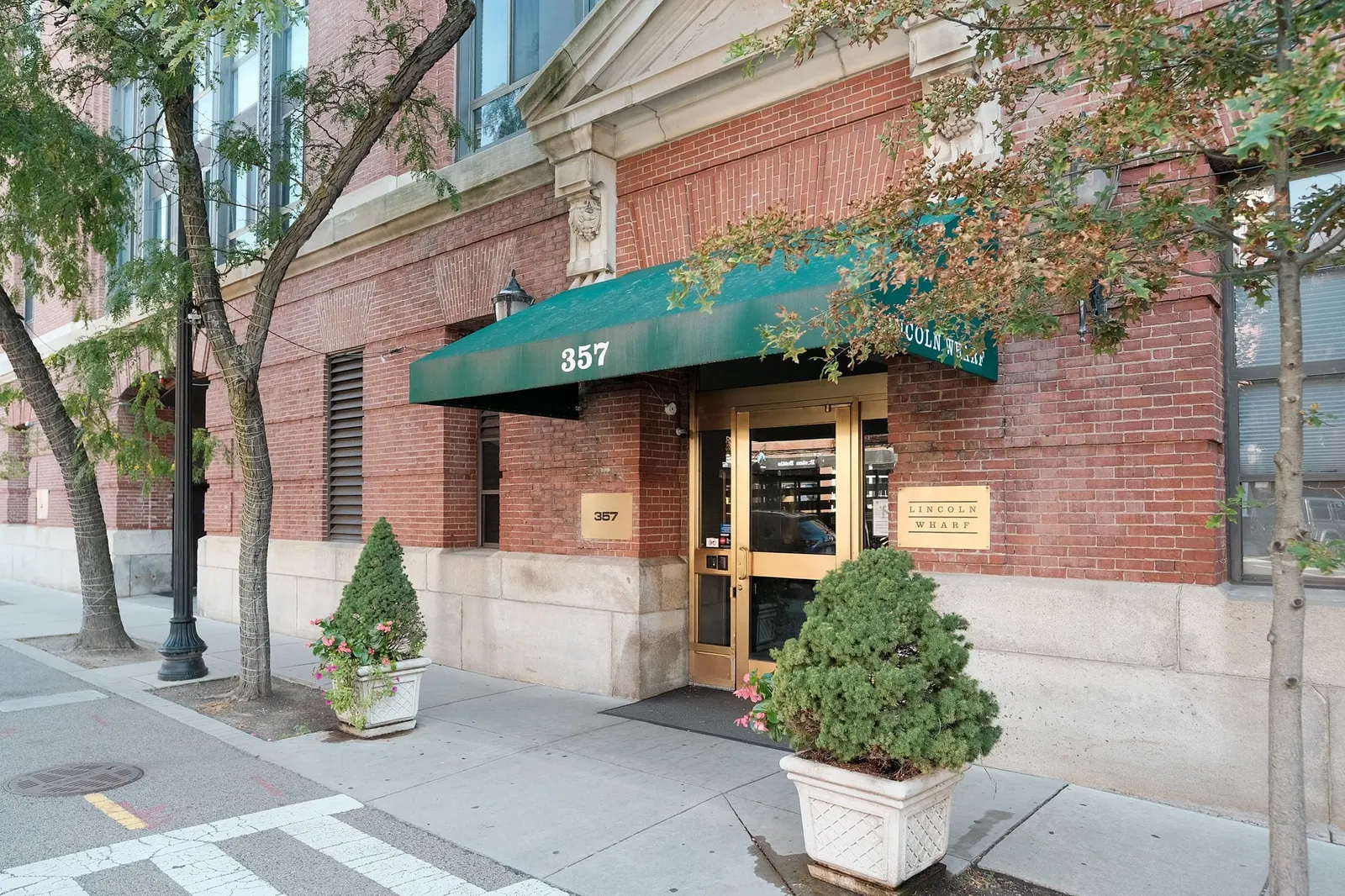 357 Commercial St #516, Boston