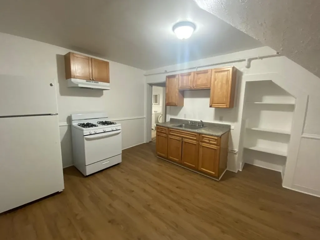 133 Chestnut Street #3, Lynn