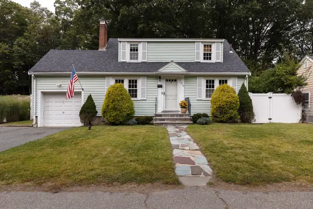 224 Turtle Pond Pkwy