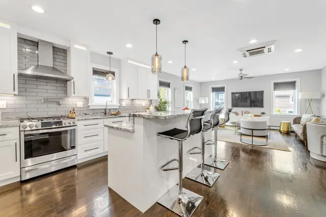 55 Mcbride Street #2