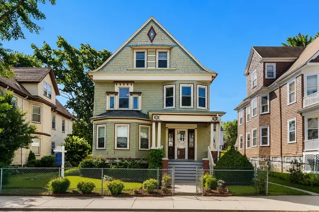 54 Tonawanda St