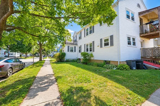40 Baker Ave #2