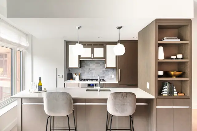 100 Lovejoy Wharf #11B