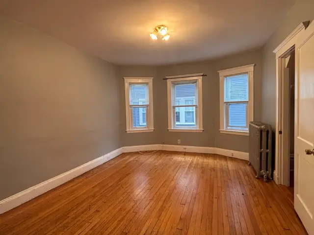 9 Greylock Rd #1