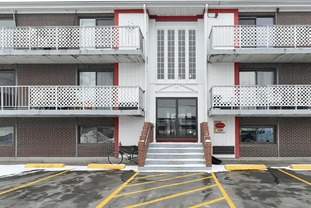 126 Beaver Street #44