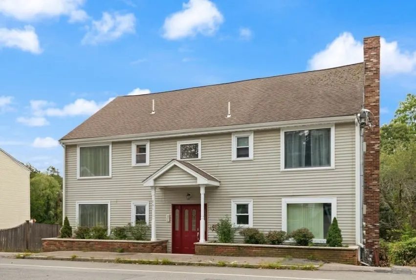 251 Neponset St #3, Canton