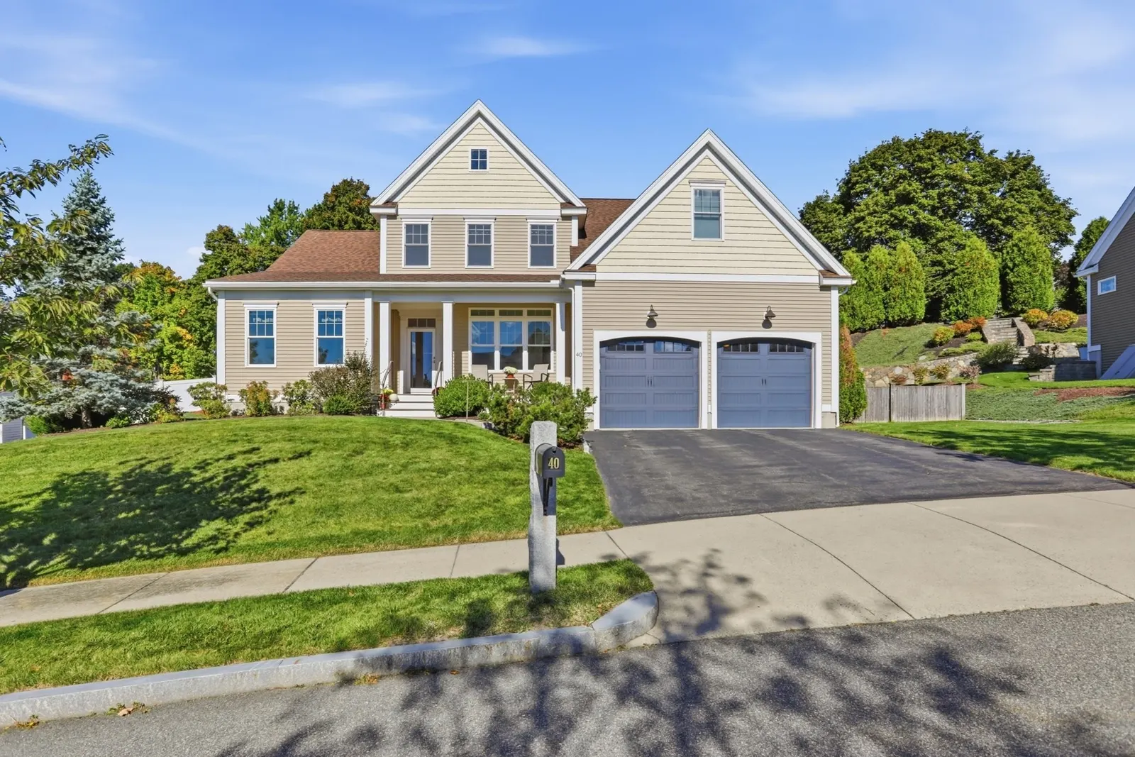 40 Winship Dr, Stoneham