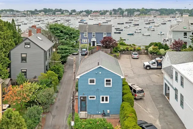 1 Goodwins Court