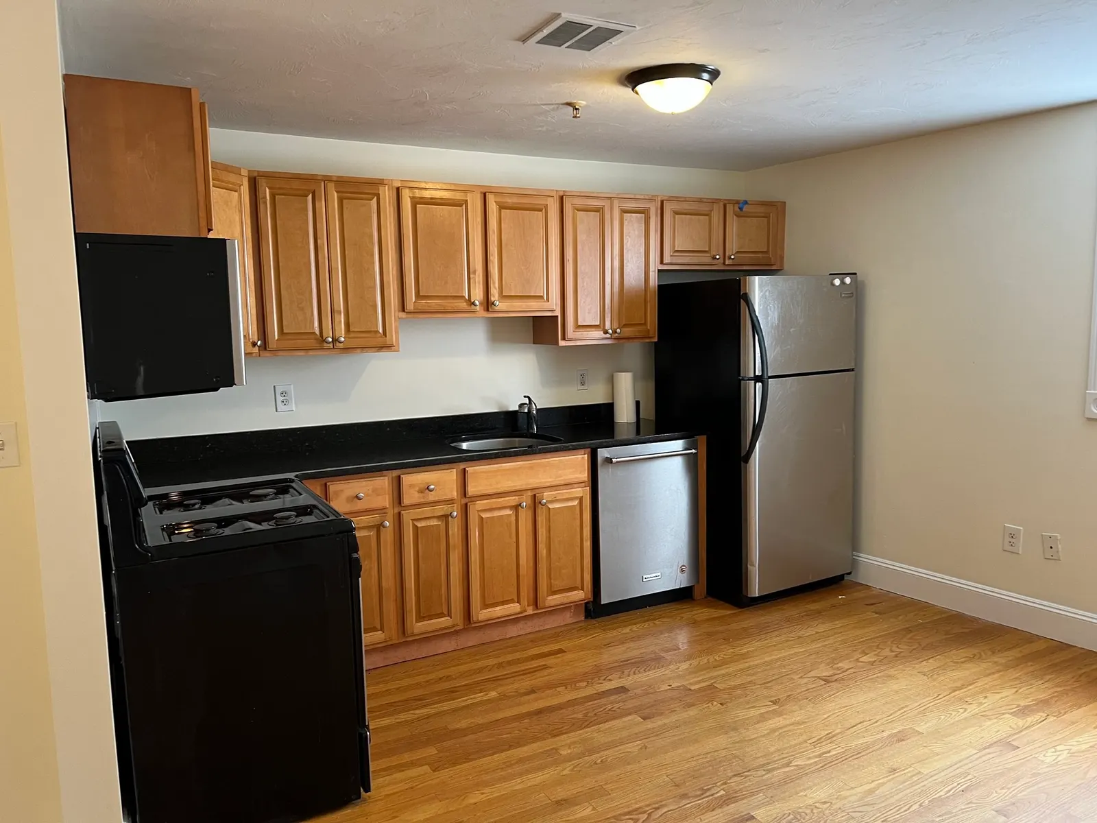144 Washington Street #7, Peabody