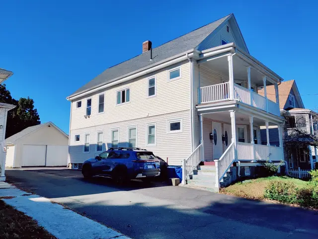 99 Putnam St