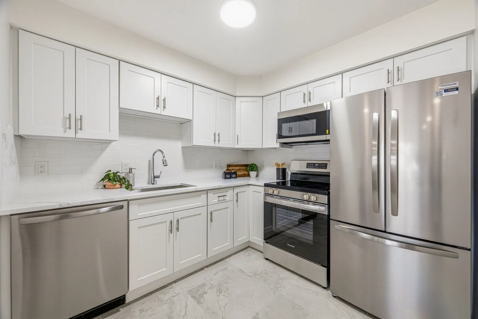 595 Revere Beach Pkwy #40, Revere