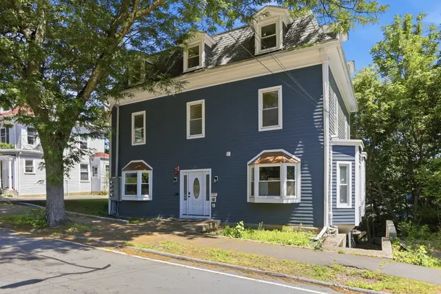 47 Newtonville Ave #3