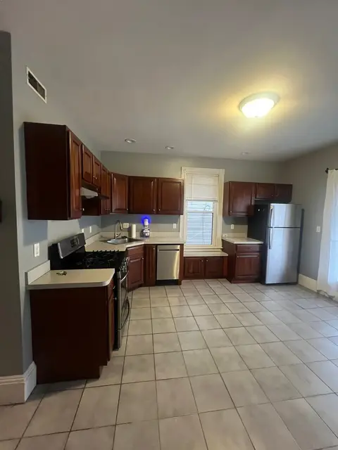 634 Dorchester Ave #1
