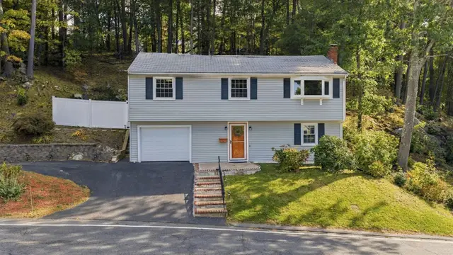 18 Forest St