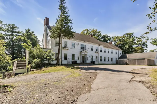 43 Whitehall Cir