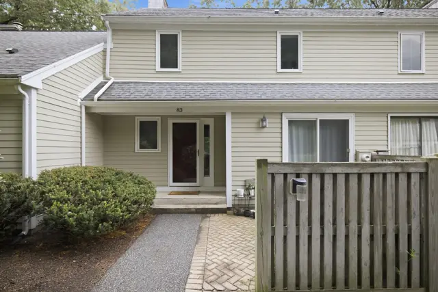 83 Fifer Lane #83
