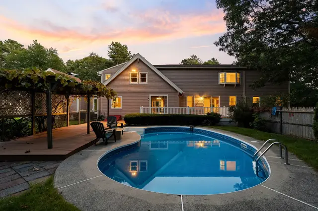 113 South Meadow Rd
