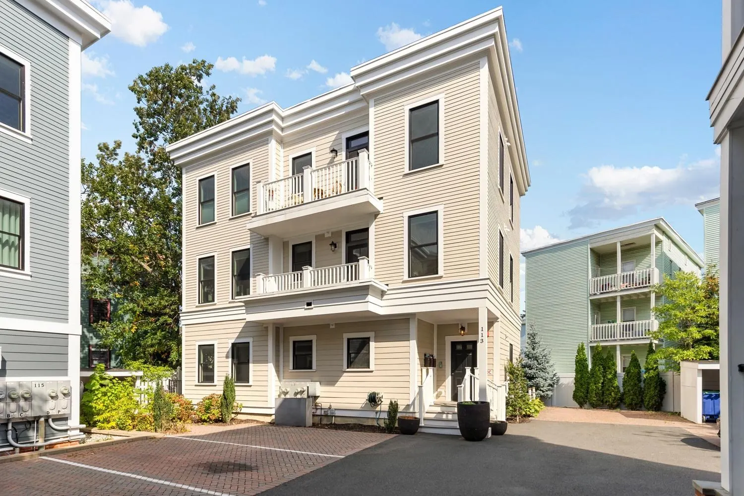 113 Beacon St #A, Somerville