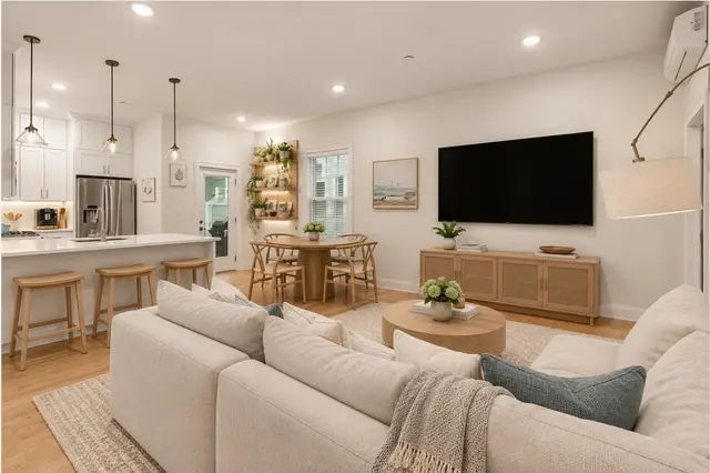 559 East 5th #1