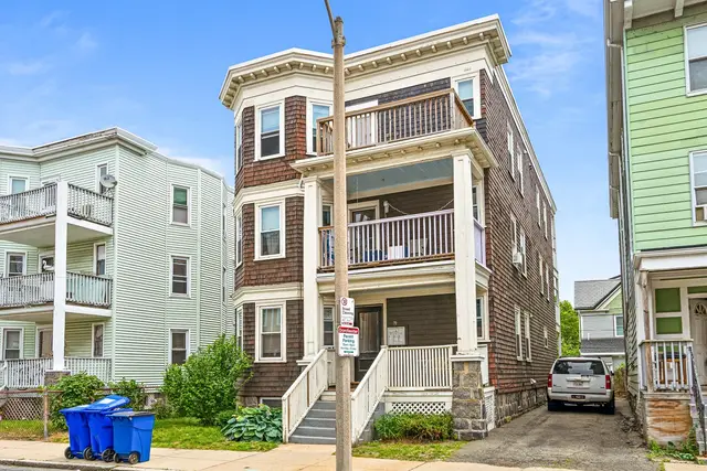 79 Saxton Street