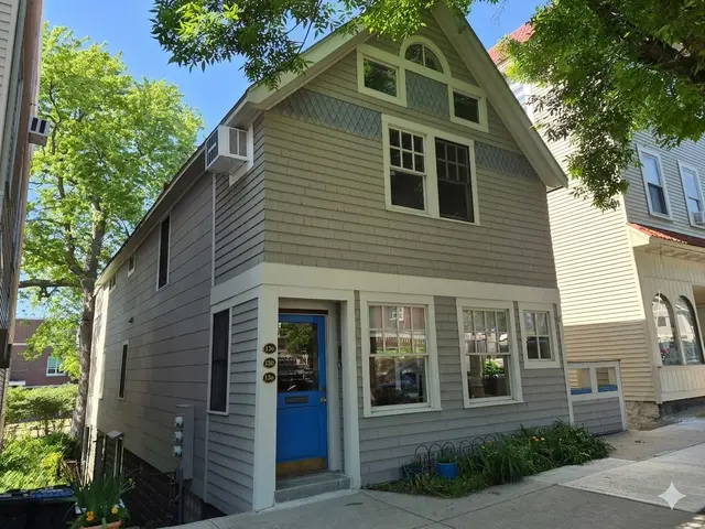 11-13 Pauline St