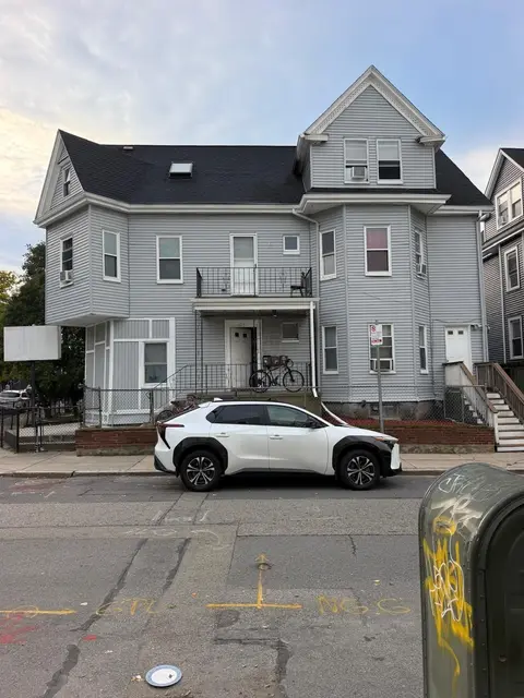 125 Lonsdale #1