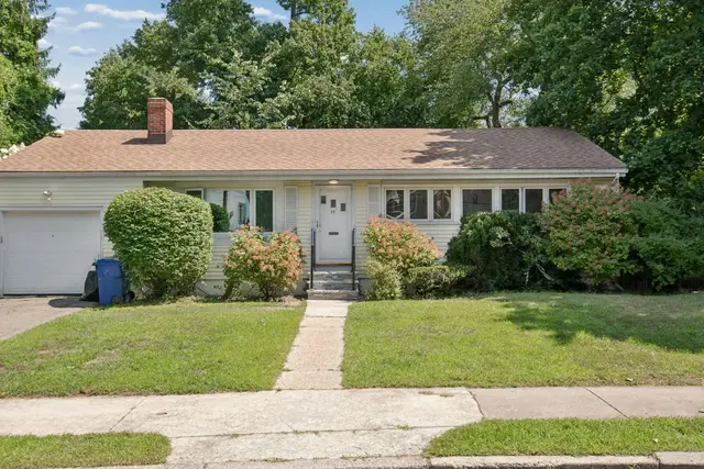 70 Botsford Rd