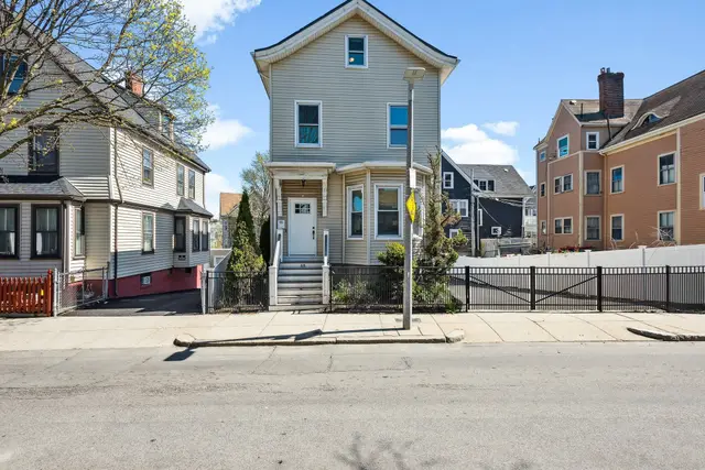 40 Humphreys St