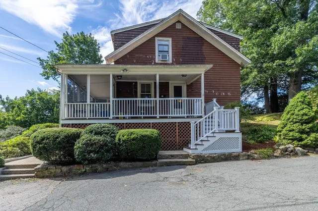 6 Hillcrest Rd