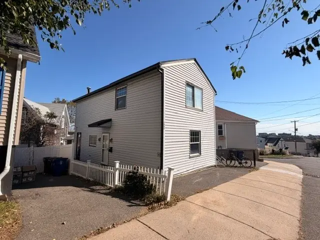 252 Bellingham Avenue