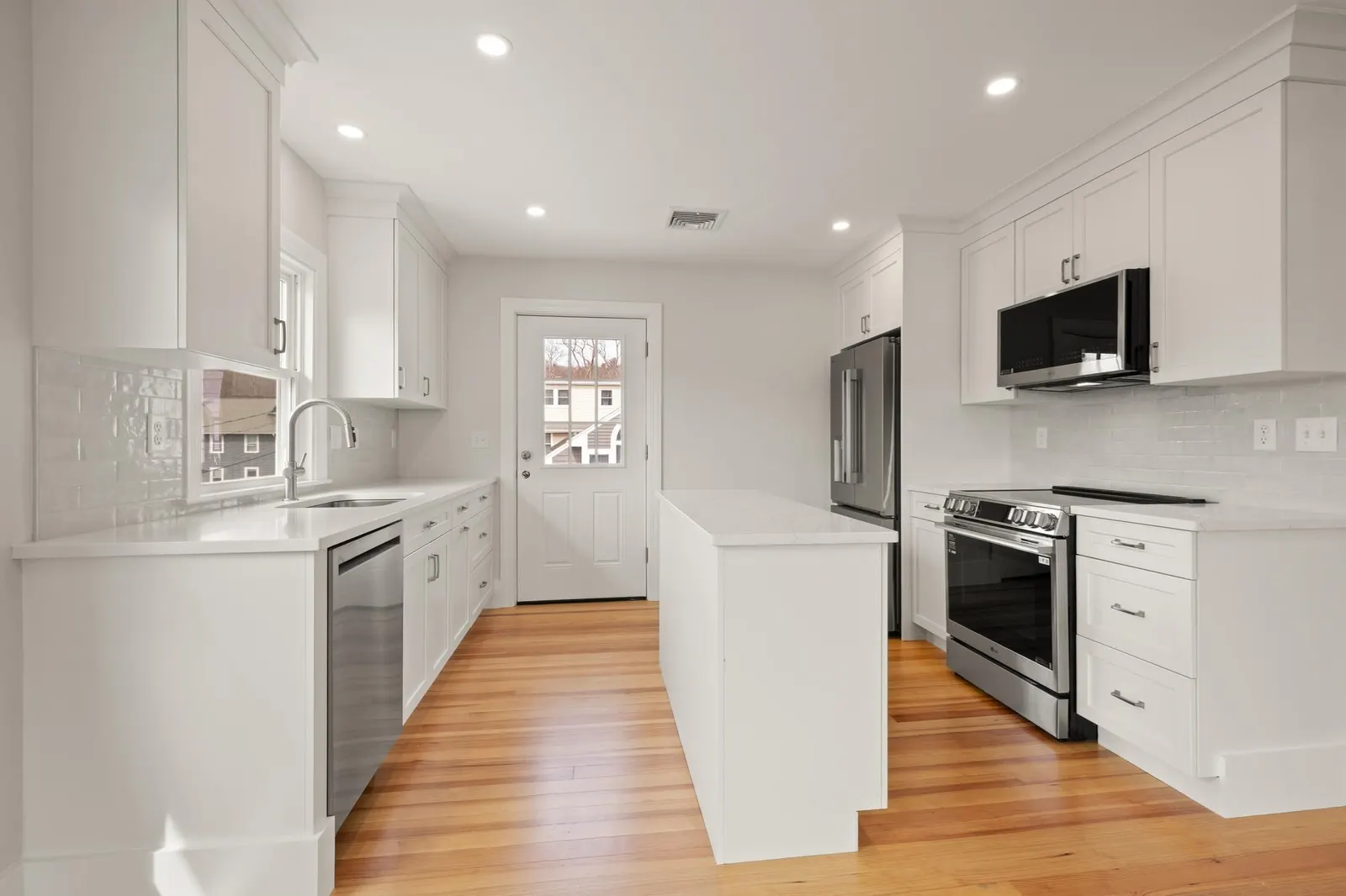156 Waverley Street #156, Belmont